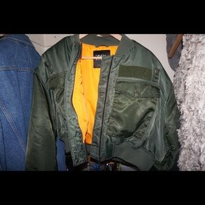 ZARA CROPPED BOMBER JACKET